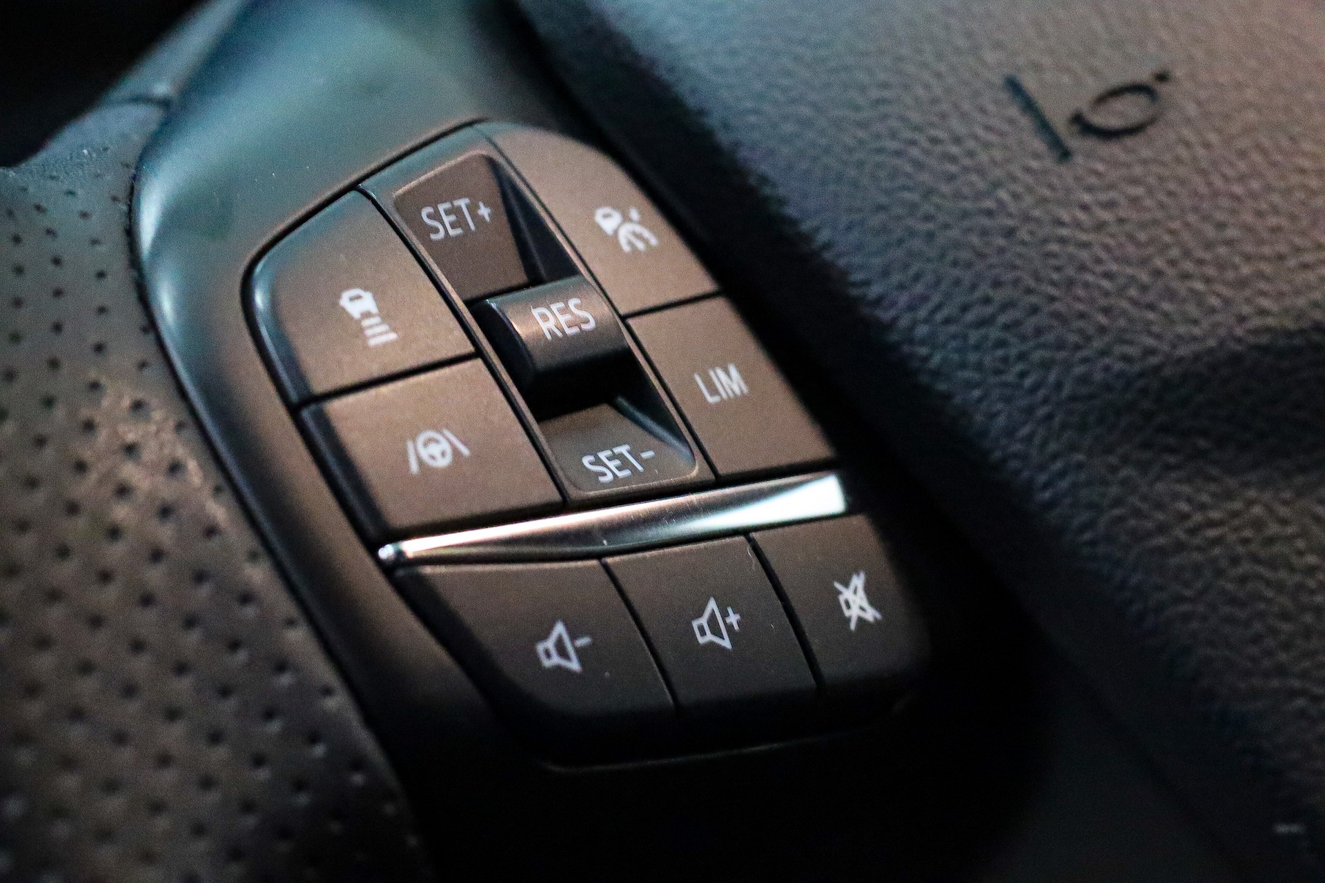 Gallery gallery_images_2_3_1758801979824063677.jpg | Motra.nl