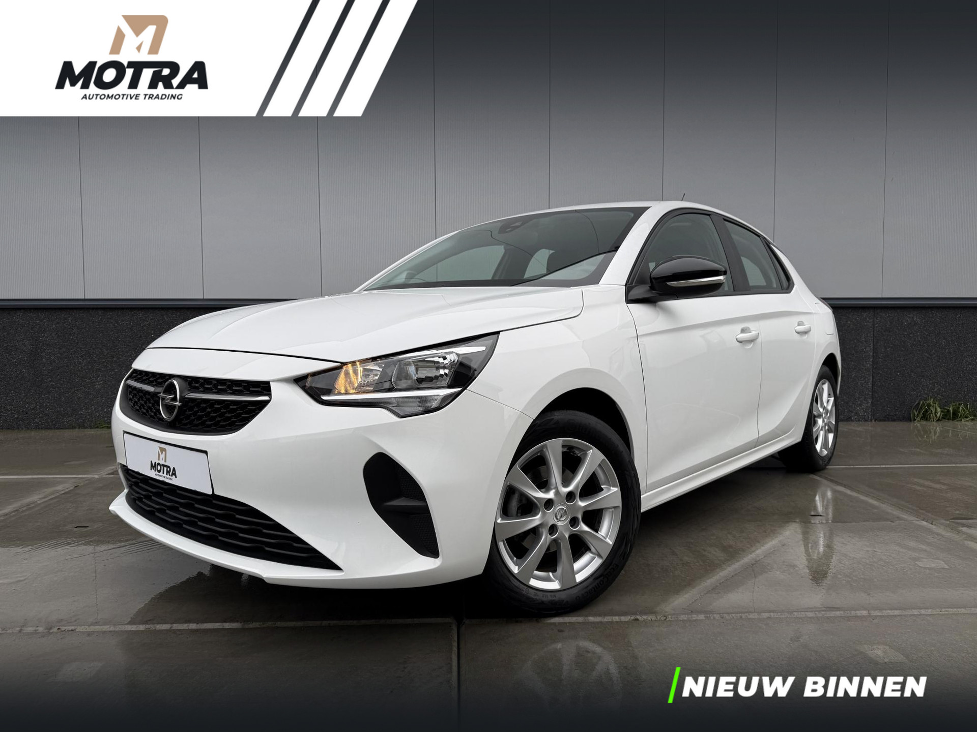 Opel Corsa 1.2 Edition 50132998-0.jpg | Motra.nl