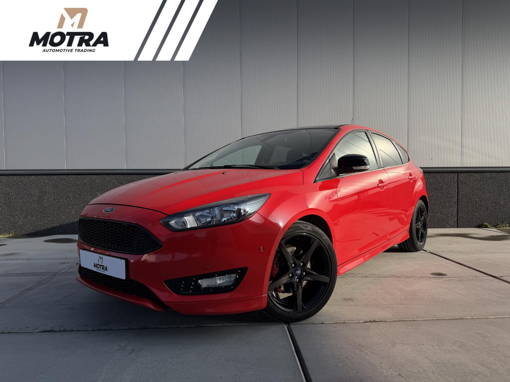 Ford Focus 1.5 Red Edition 51103930-0.jpg | Motra.nl