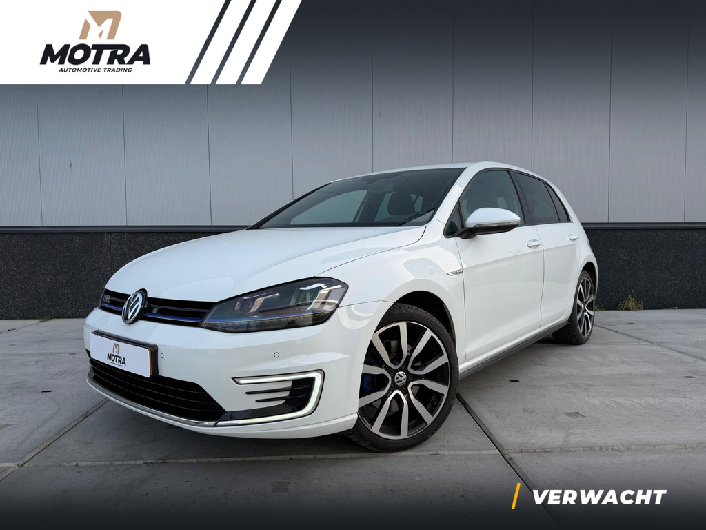 Volkswagen Golf 1.4 TSI GTE 51889884-0.jpg | Motra.nl
