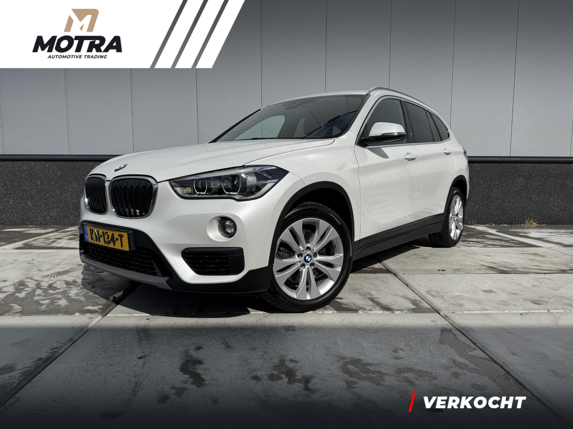 BMW X1 sDrive20i Centennial High Executive 46677947-0.jpg | Motra.nl